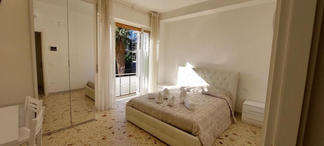 Luxury Vittoria Bed and Breakfast Salerno Exterior foto